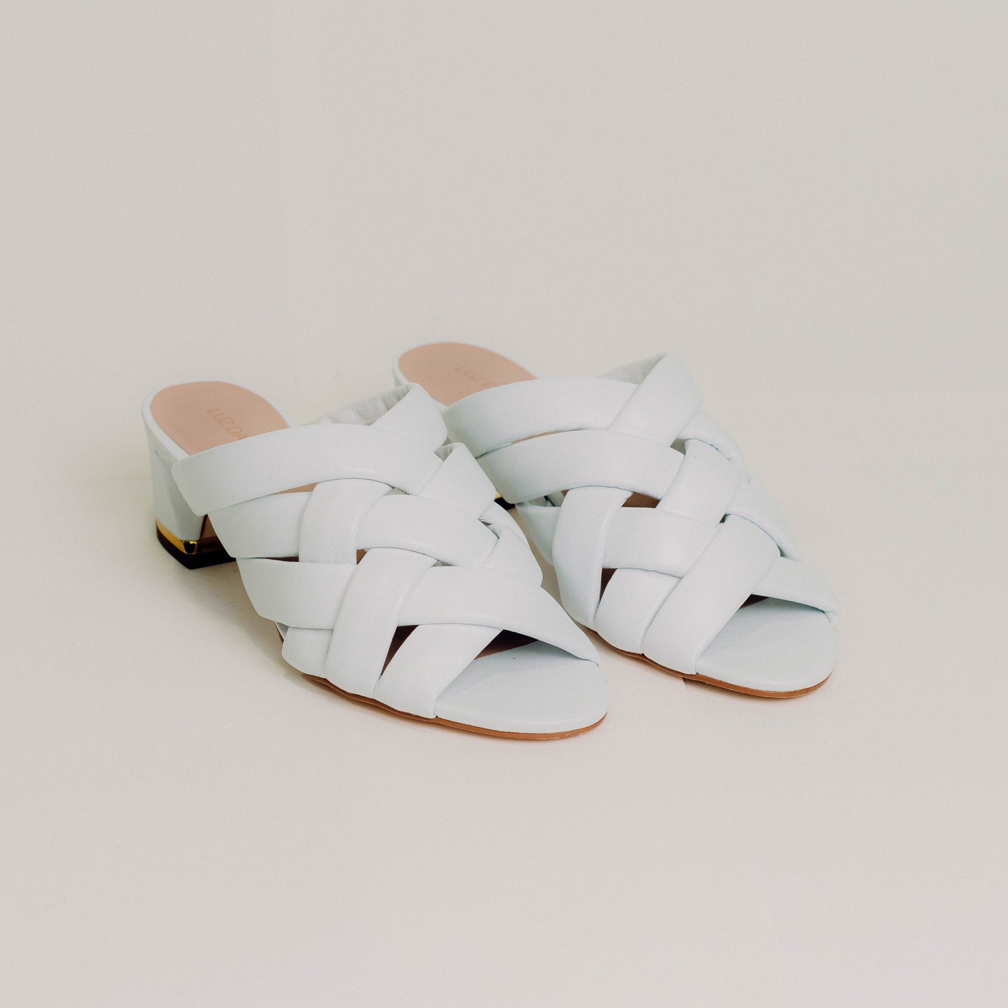 SANDALIAS PLUMA